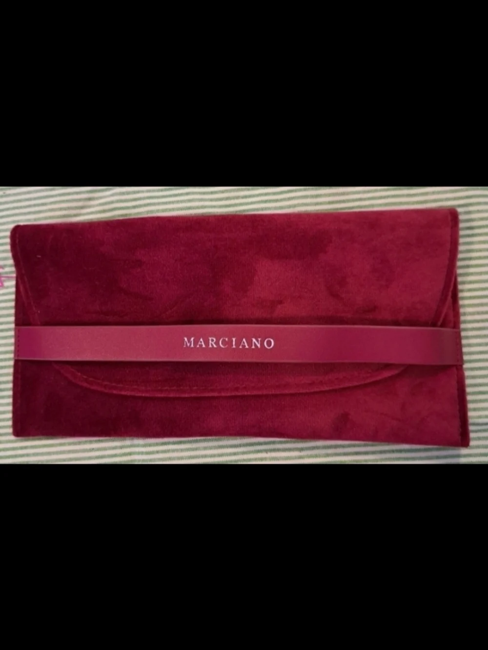 NWOT Marciano Maroon Burgundy Velvet Velour Sunglasses Sunnies Glasses Case